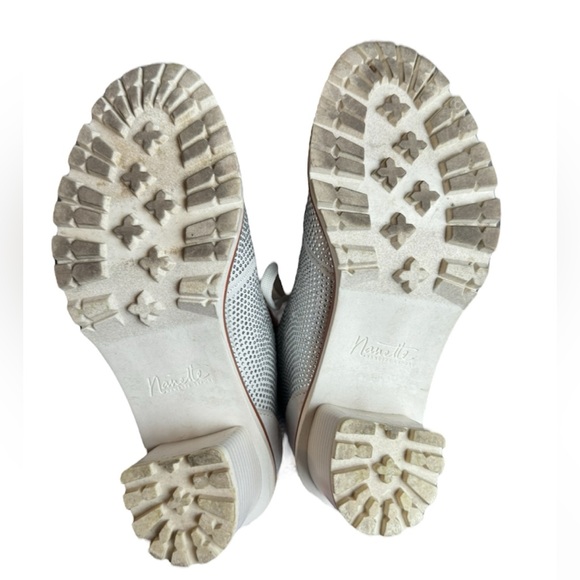 Nannette Lepore Anais Bootie Rhinestone in Winter White Size Womens 7M - Picture 7 of 12